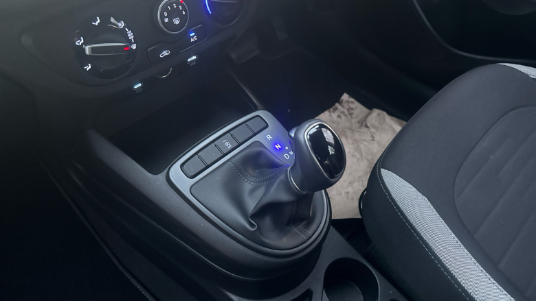 Hyundai i10 1.0 [63] Advance 5dr Auto [Nav] Petrol Hatchback